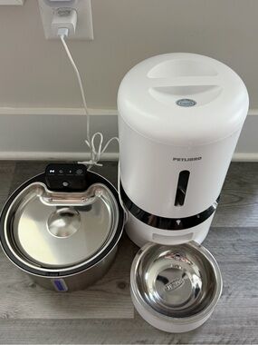 Petlibro Granary Smart Feeder and Stainless Steel Automatic Water Bowl